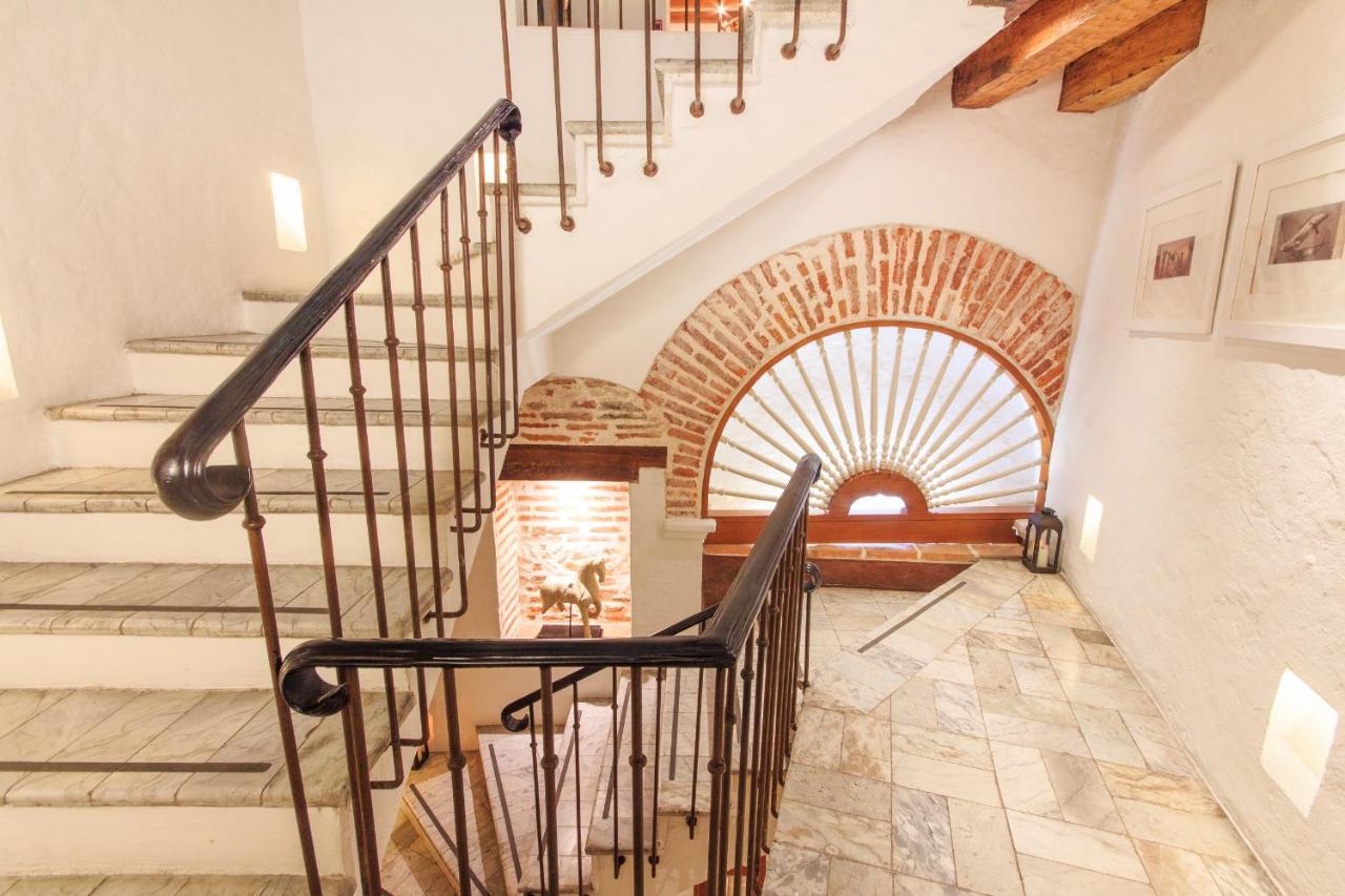 Hotel Boutique Casa Del Coliseo Cartagena Exteriör bild